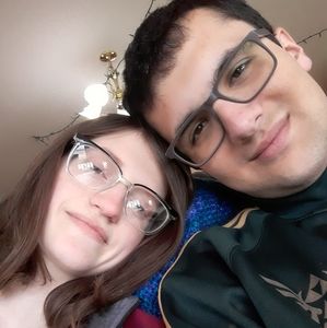 Meet your Posher, Taya